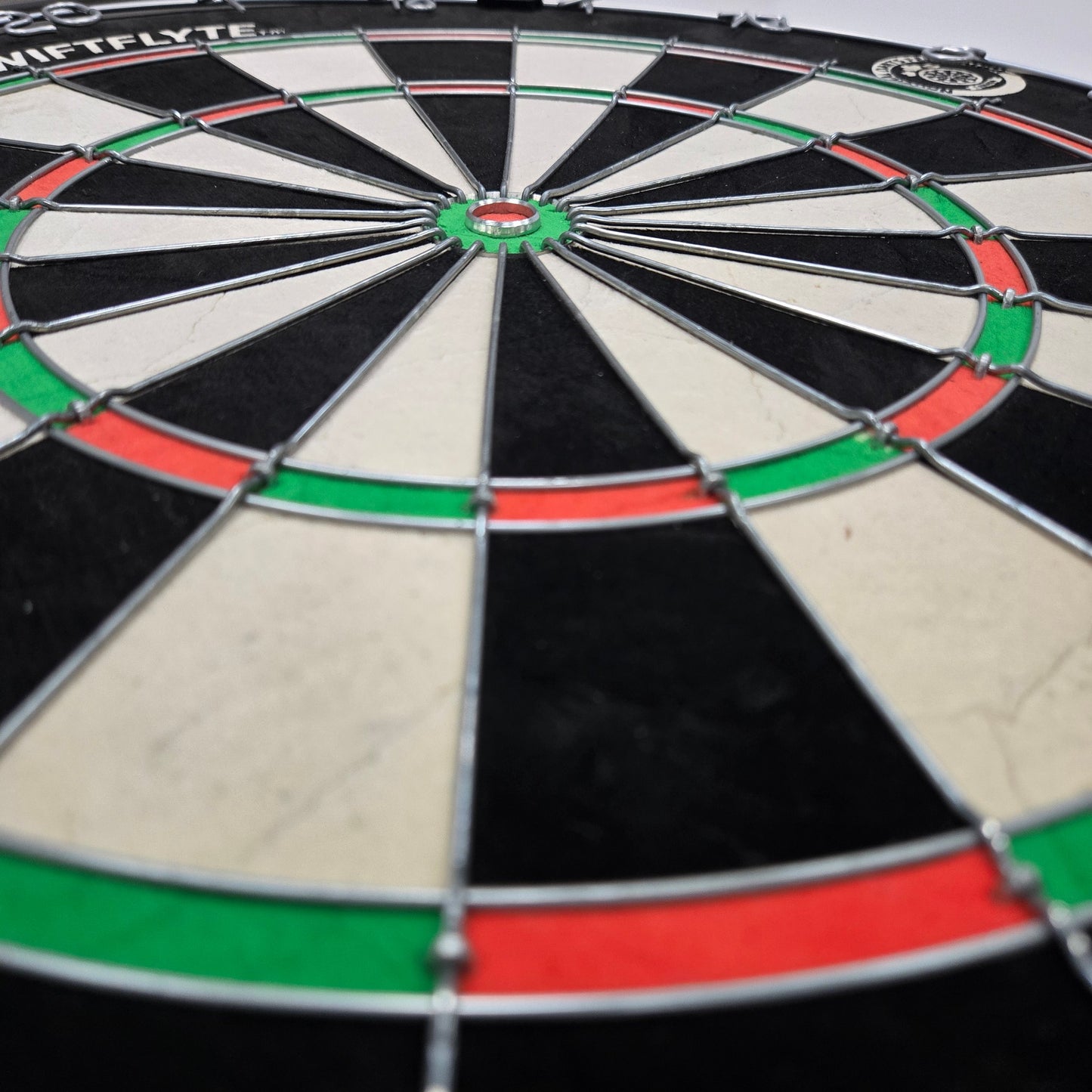 Swiftflyte Nodor® Tournament Bristle Dartboard